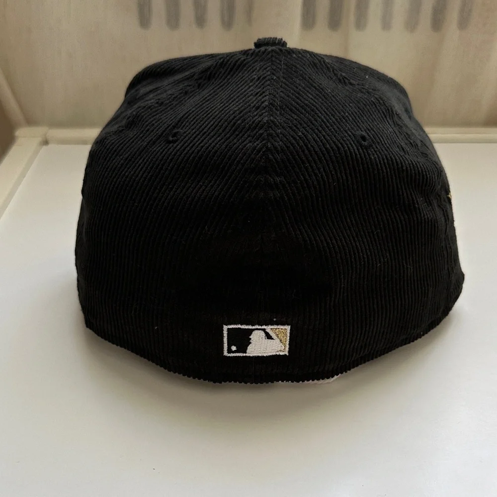 New Era stylish black